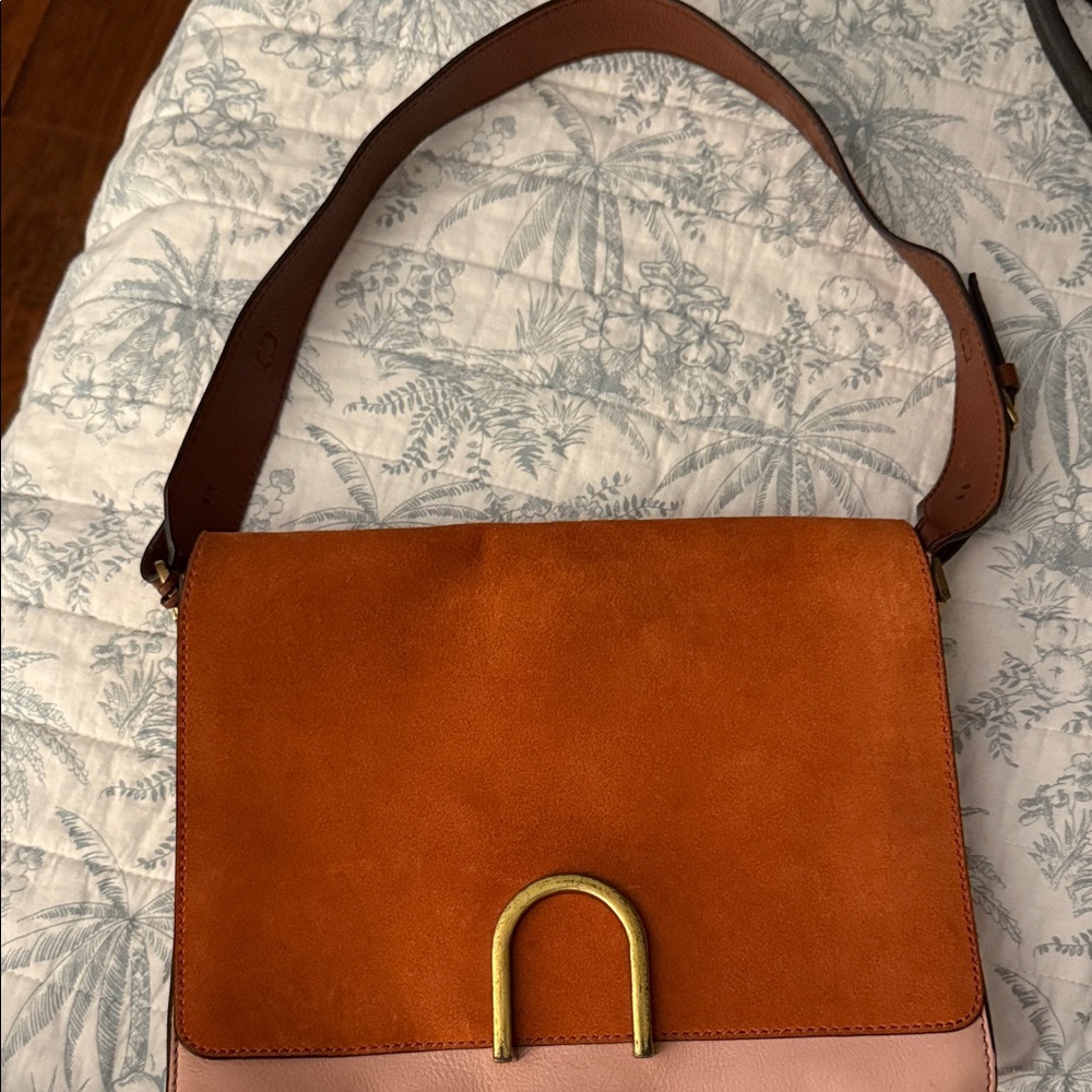 Fossil Tan and Pink Shoulder Bag with Gold Accent